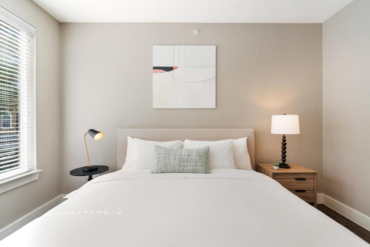 Kasa Dallas 4*